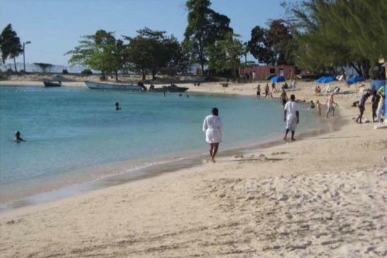 Mobay Las Palmas Montego Bay Eksteriør billede